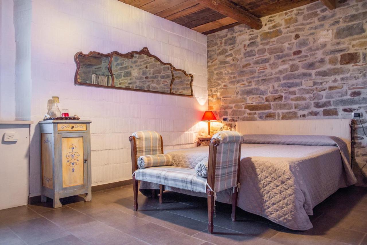 La Locanda Della Campanara Санта-Софія Екстер'єр фото